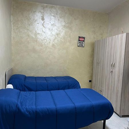 La Casa Di Vera Napoli Bagian luar foto