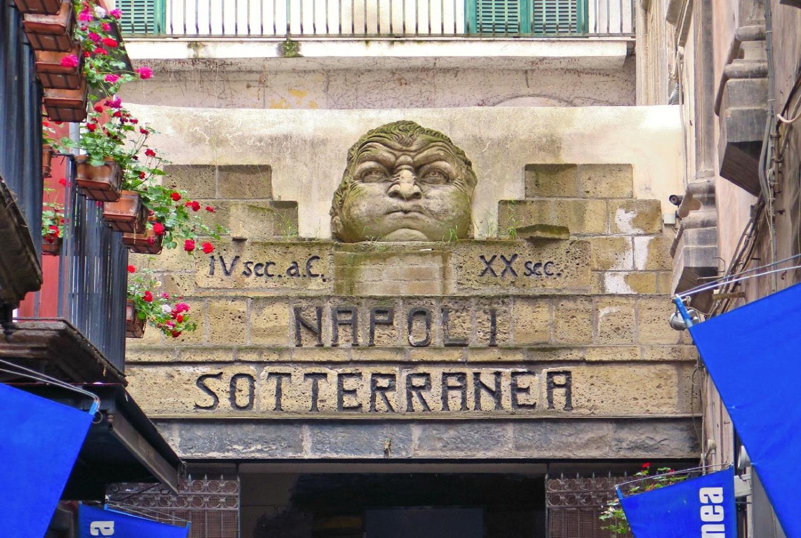 La Casa Di Vera Napoli Bagian luar foto