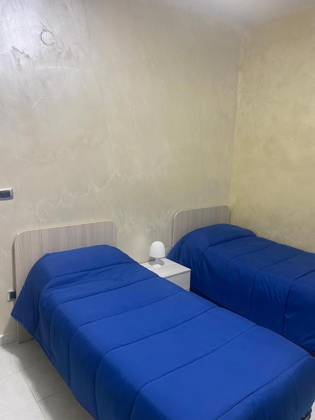 La Casa Di Vera Napoli Bagian luar foto